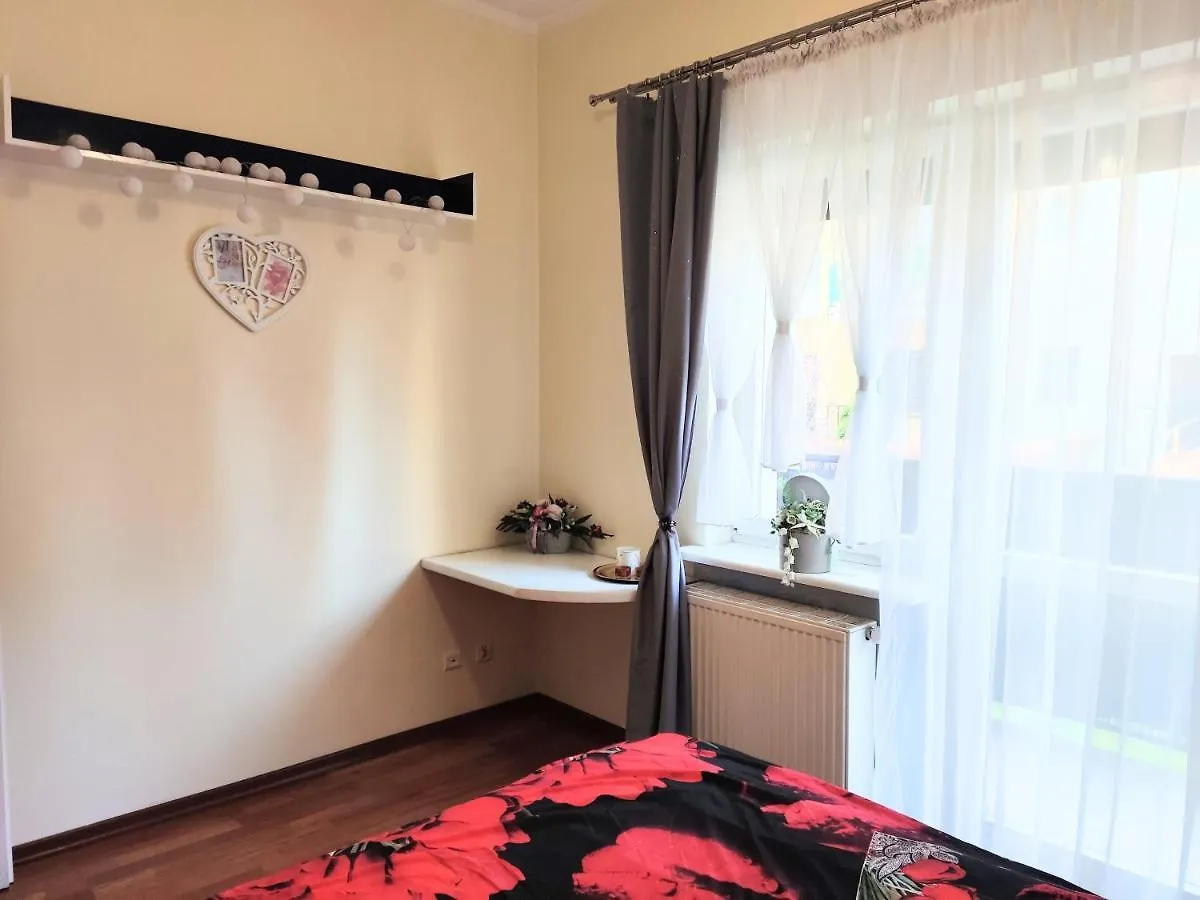 *** Cozy And Bright Apartment Cracóvia 0*,